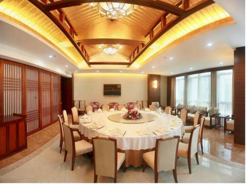 Kangte Wangfu Hotel Of Resort And Conference Sanya Exterior photo